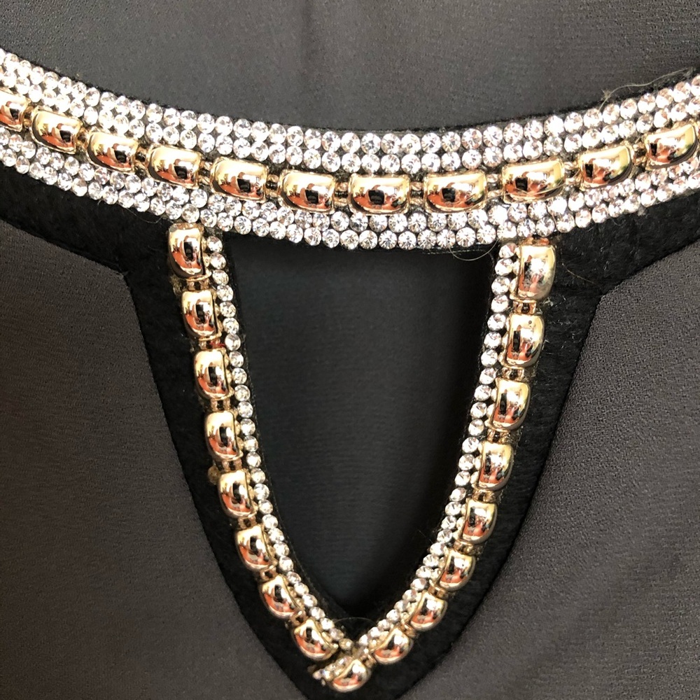 A. Buyer Charcoal Studded Cold Shoulder Blouse 2X - Picture 6 of 11